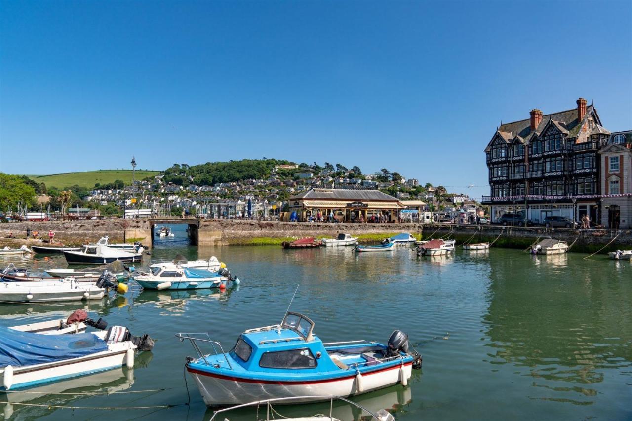 Gulls Rest - Charming Cottage In The Heart Of Historic ダートマス エクステリア 写真